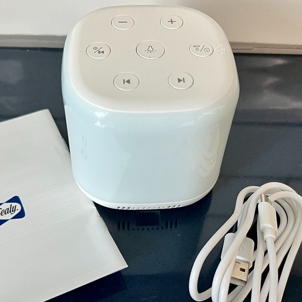NEW Sealy Night Light & White Noice Therapy Sound Machine - Picture 8 of 11